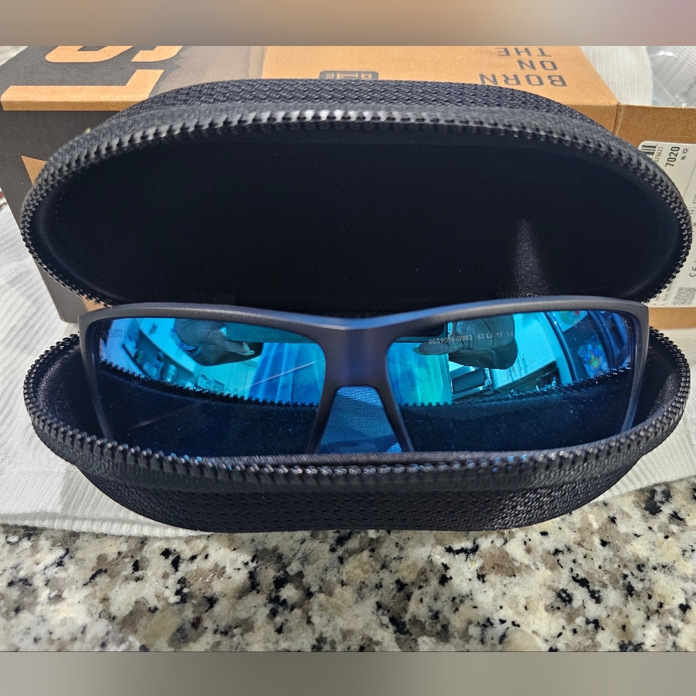 Brand New Costa Del Mar Rincon